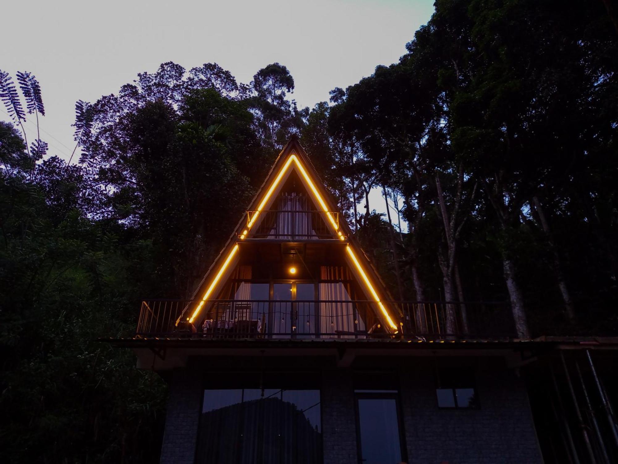 White Moon Cabin & Cottage Ела Екстериор снимка